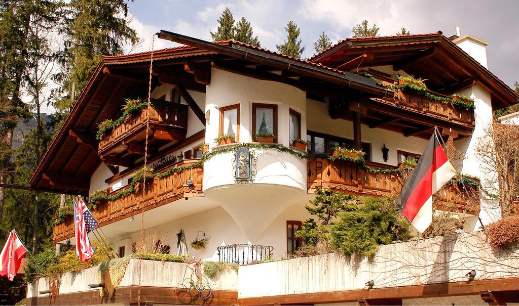 Alpenchalet Zum Jeremia Грайнау Экстерьер фото